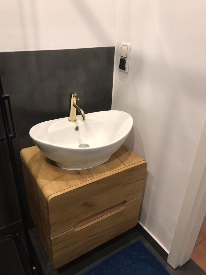 Stylowy Apartament W Centrum 弗罗茨瓦夫 外观 照片
